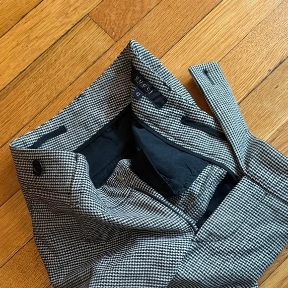 GUCCI Women’s Wool Blend Suit — Size 42